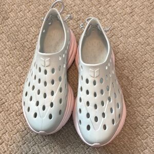 Kanes Slip-On Shoes - Light grey and Pink